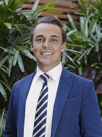 Tyron MccartneyBrown