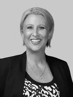 Lisa Yates